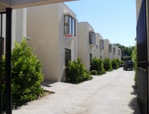 Arriendo Casa en Talca, En Calle 5 Oriente 7 y 8 Norte